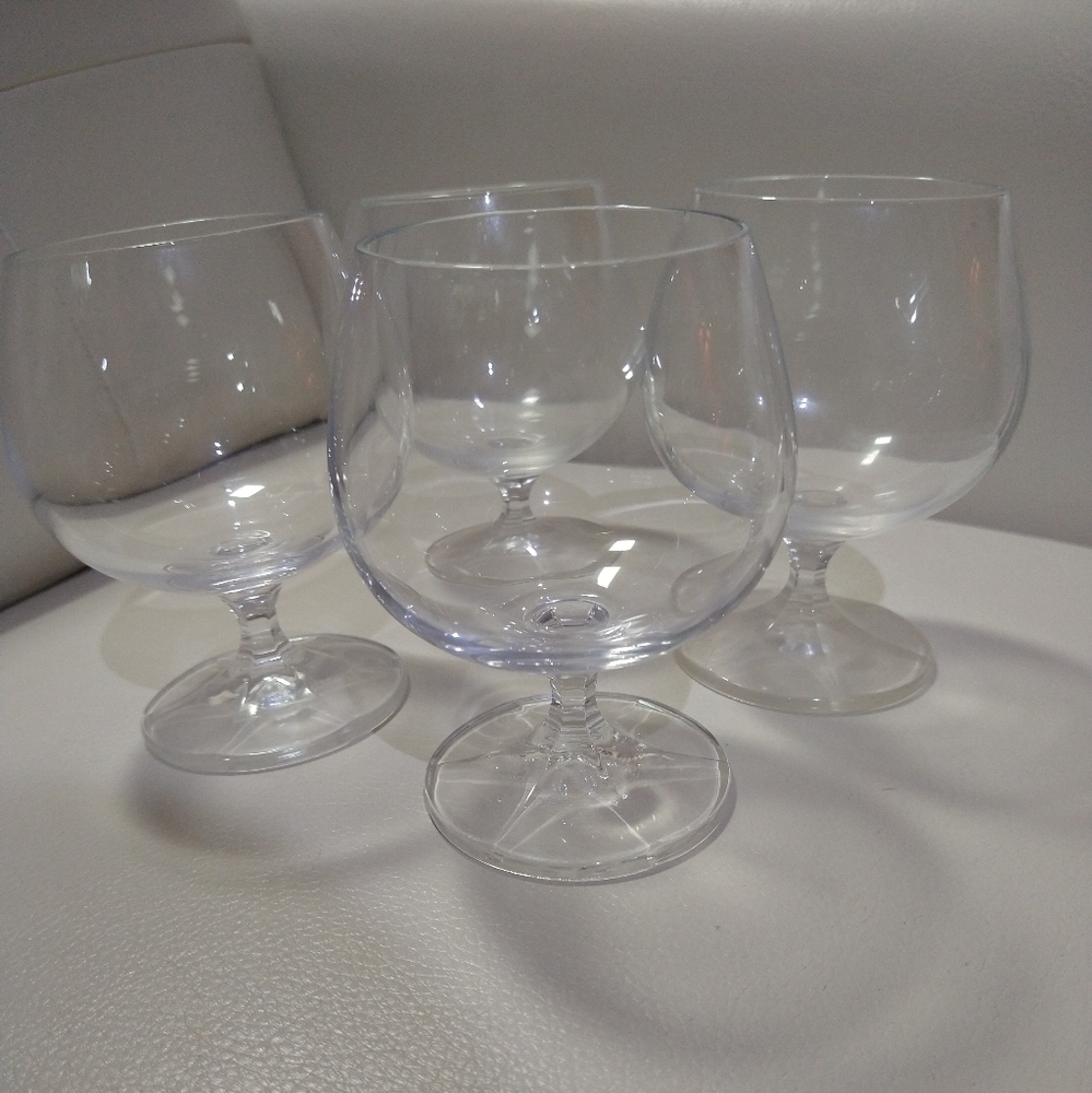 Set of 4 vintage brandy snifter glasses